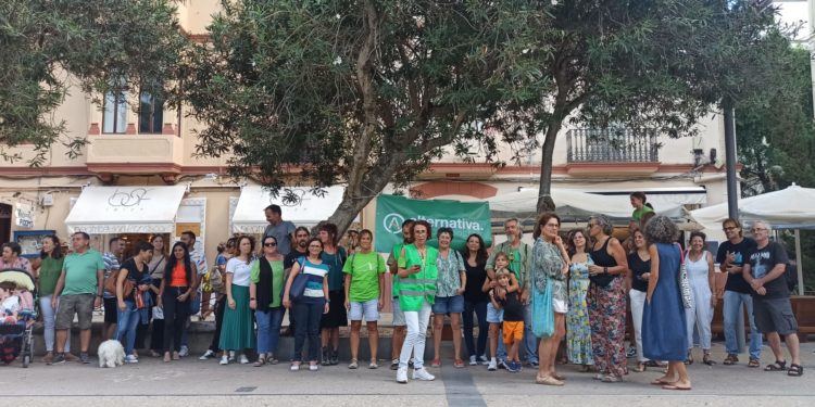 Concentración contra la Lomloe de Sindicat Alternativa Docent en Eivissa. Foto: Vicent Ribas.