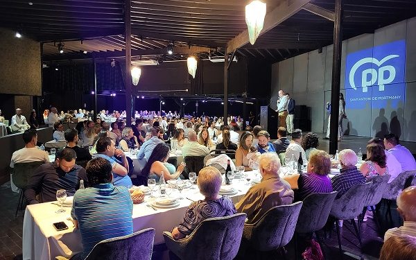 Un moment del sopar celebrat ahir divendres. Imatge facilitada per l'organització.