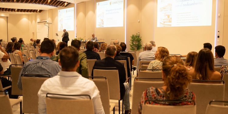 Un momento de las XV Jornadas que empezaron ayer. Foto facilitada por la organización.