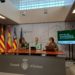 Inma Saranova, directora de IbizaPreservation; Mariano Juan, conseller de Gestión del Territorio; e Itziar Arratibel, coordinadora técnica del Observatorio de Sostenibilidad, presentaron este martes un informe medioambiental en la sede del Consell. Foto: IbizaPreservation.