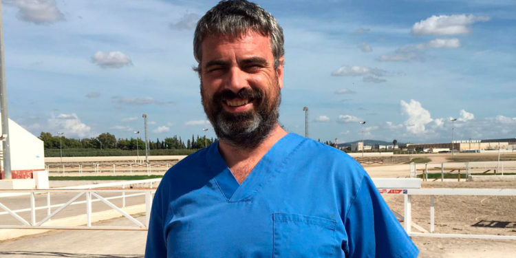 Andreu Oliver, presidente de la patronal de veterinarios