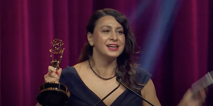 Carmen Vidal recoge el premio en la gala en la que dio las gracias a la cadena, a su familia (que la veía en directo desde Ibiza) y a su pareja por el apoyo.