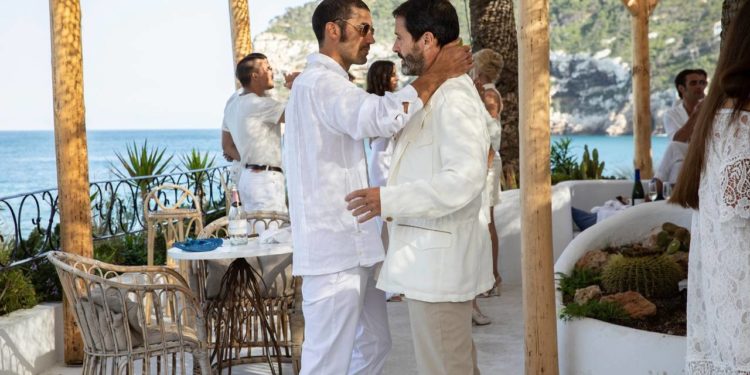 Esta escena de 'El Inmortal' ocurre en Ibiza, pero no ha sido rodada en la isla.