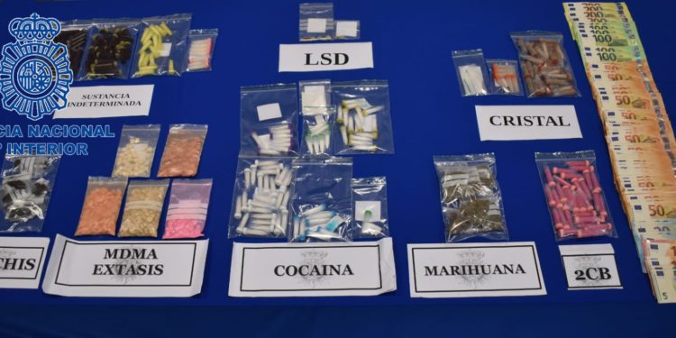 Sustancias incautadas por la Policía Nacional de Ibiza.