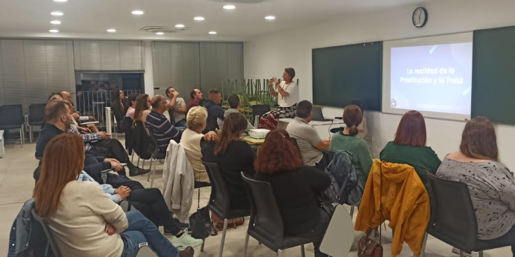 Imagen de la jornada ‘La realidad de la prostitución y la trata’ en Santa Eulària. Foto: Ayuntamiento de Santa Eulària.