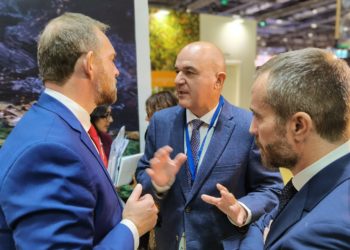 Vicent Marí, en el centro de la imagen, en la primera jornada de la WTM de Londres
