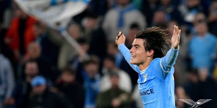 Luka Romero, en una imagen compartida en redes por su equipo, el Lazio