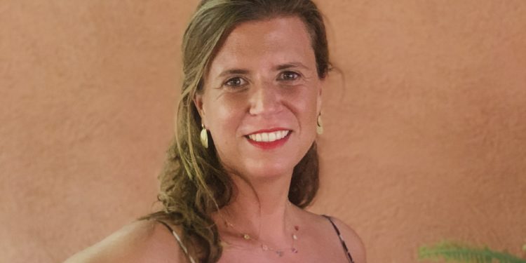 La psicóloga y escritora Nika Vázquez.