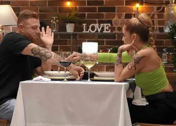 Dani y Patricia, durante su cita en First Dates.