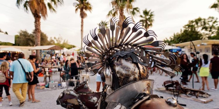 Una edición anterior de Liberarte en Las Dalias.