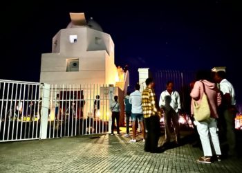 Visites a l'Observatori de Puig des Molins. Imatge cedida per l'AAE.