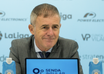 Lucas Alcaraz en la rueda de prensa. UD Ibiza