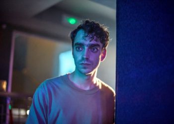 Nacho Sánchez en un fotograma de 'Mantícora'.