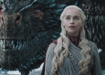Emilia Clarke en su papel de Daenerys Targaryen