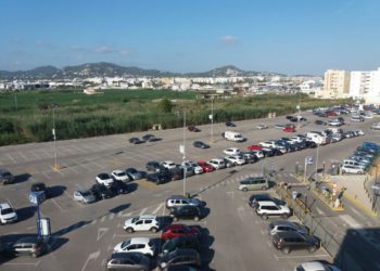 Vista del aparcamiento de pago de Es Pratet.
