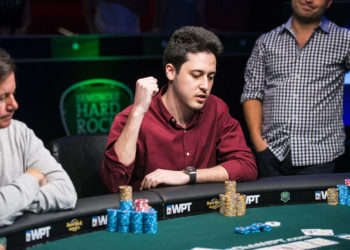Adrián Mateos en un torneo. Crédito World Poker Tour