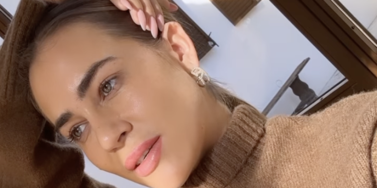 Jessica Haller en el vídeo en el que explica que está nerviosa porque no encuentra una casa en Ibiza.