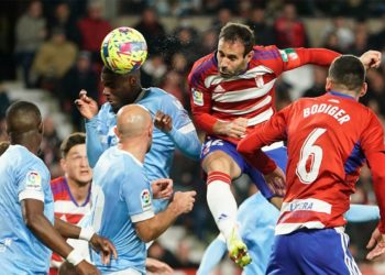 Cabezazo que ha supuesto el 1 a cero para el equipo local. Foto: Granada CF