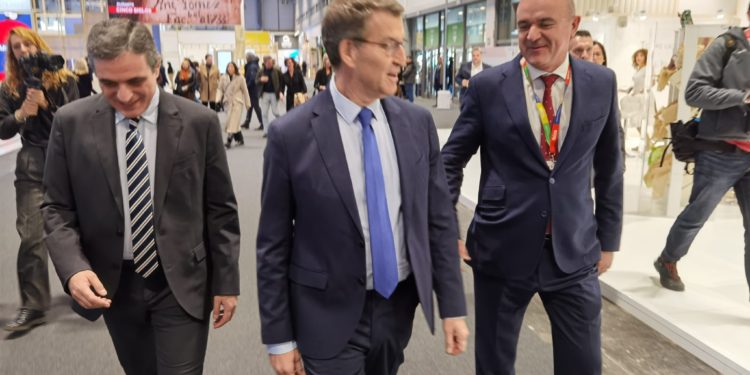 Marí Bosó, Feijóo y Vicent Marí en la última edición de Fitur.