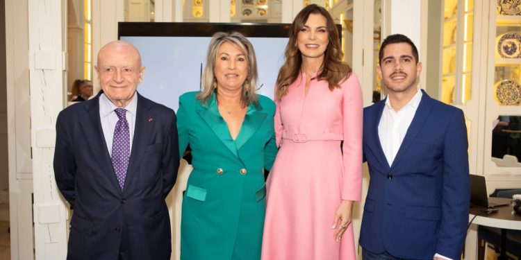 De izquierda a derecha de la imagen: Abel Matutes, Nuria Moreno, Mar Flores y Paco Budía
