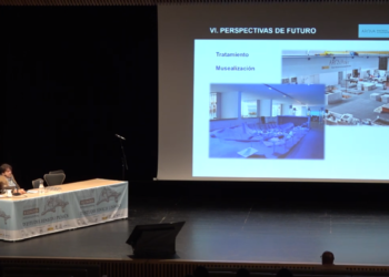 Una de las charlas, grabadas en vídeo, del congreso internacional.