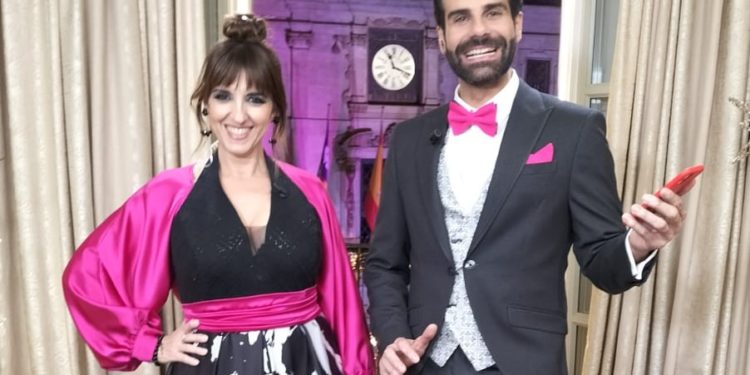 Llum Barrera y David Ordinas presentaron las campanadas en IB3 este Fin de año