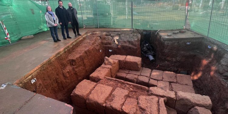 Se trata del primer mausoleo romano que se encuentra en Ibiza.