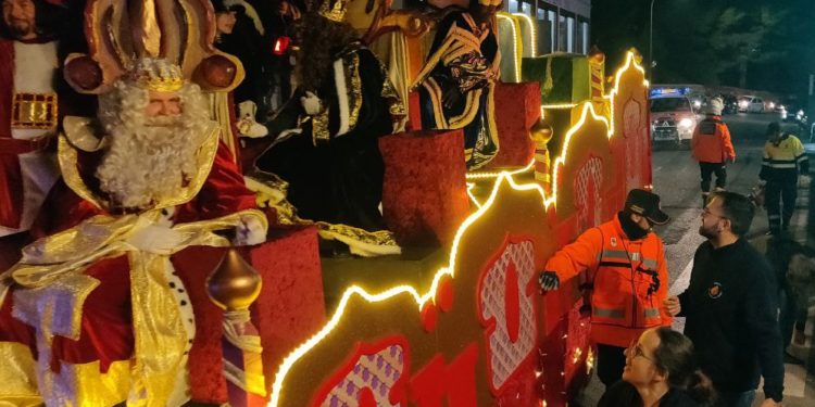 Los Reyes Magos a su paso por Sant Josep. Foto: Ayuntamiento de Sant Josep.