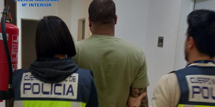 Imagen de un detenido facilitada por la Policía Nacional de Ibiza