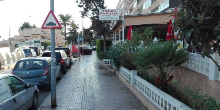 El despacho receptor se encuentra ubicado en el Bar Pascual, en la calle Las Margaritas de Siesta, Santa Eulària.