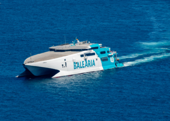 Barco de Baleària 'Jaume III'