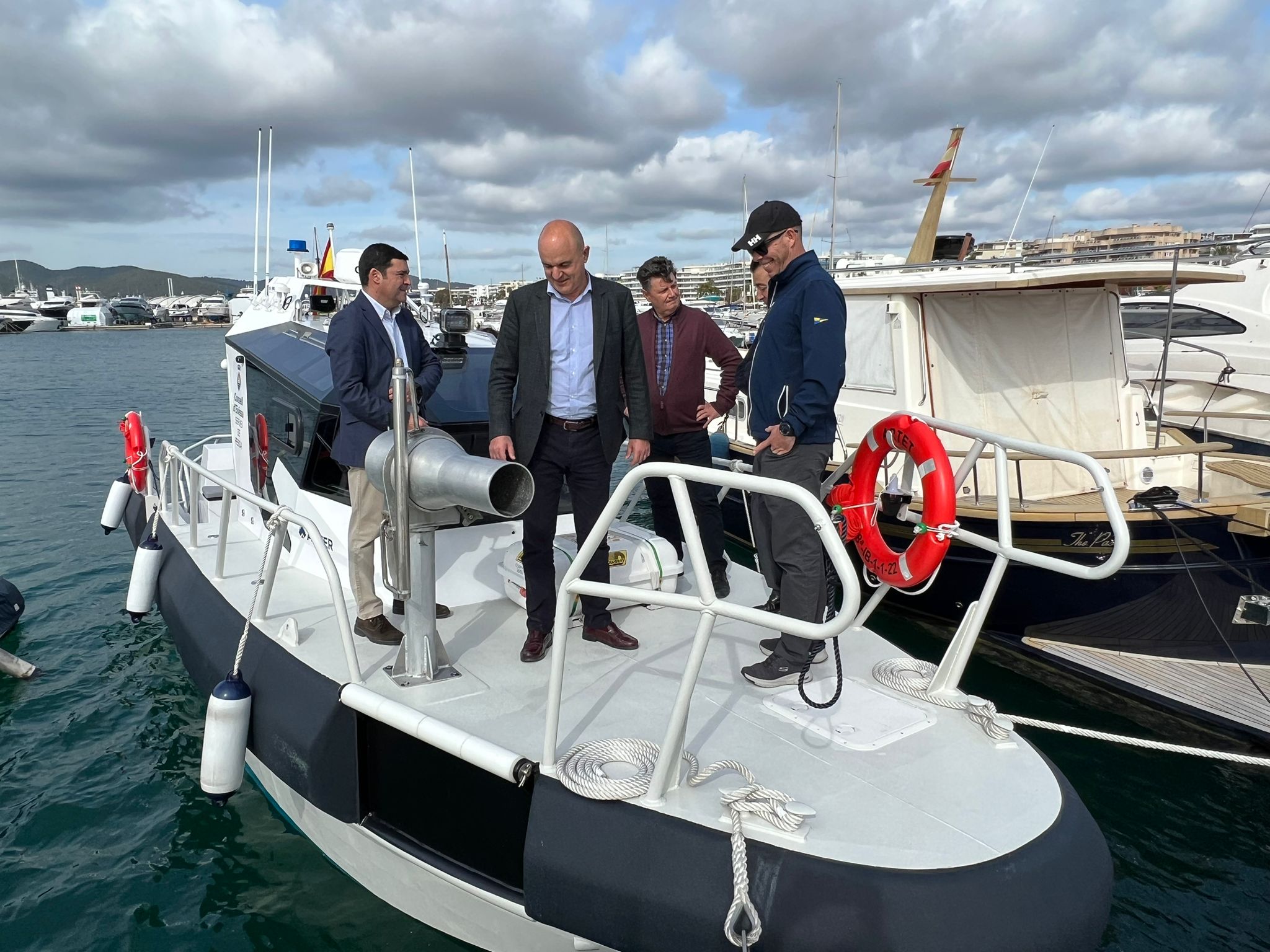 Contento franja receta El Consell de Ibiza incorpora un barco más veloz para las inspecciones de  pesca - Noudiari.es