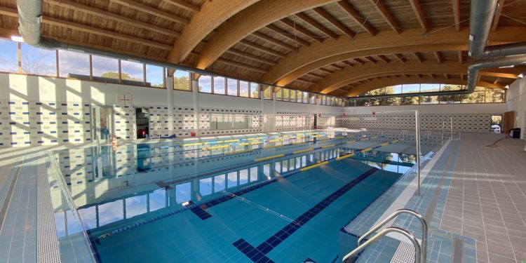 Piscina de Sant Josep tras la remodelación del vaso.
