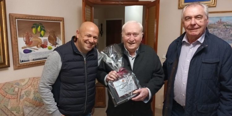 Funoy, Edo y Moreras, en un acto de homenaje al fallecido