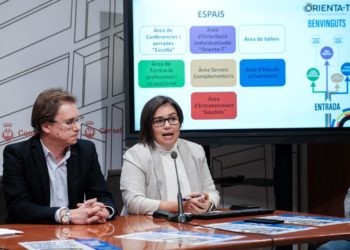 Presentación Fira de l'Orientació Educativa 'Orienta-T'. Salvador Losa, conseller de Joventut y Marilina Ribas, directora insular de Joventut.