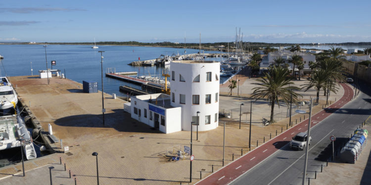 Imagen del puerto de Formentera.