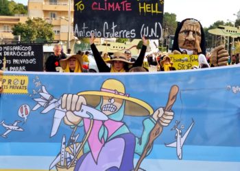 Comparsa contra los jets privados en el pasado carnaval.