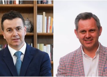 Héctor Gómez a la izquierda de la imagen y Quiñones, a la derecha. Moncloa