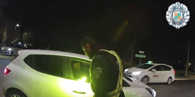 Control en Sant Josep, en una imagen de la Policía Local.