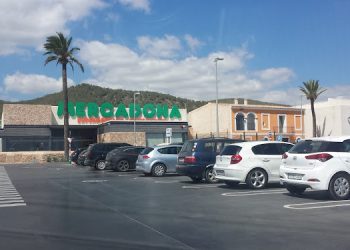 El Mercadona de Sant Jordi donde se produjeron los hechos.