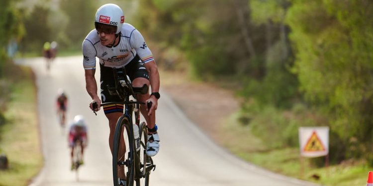 Foto de archivo de una prueba de triatlón en Ibiza.
