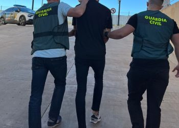 Imagen de un detenido facilitada por la Guardia Civil.