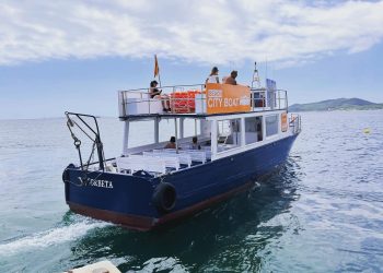 Un barco de Ibiza City Boat. Imagen Ibiza City Boat