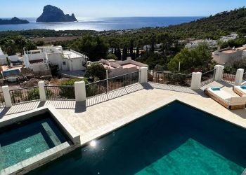 Casa de lujo en Sant Josep de Sa Talaia. Foto Idealista