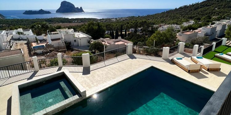 Casa de lujo en Sant Josep de Sa Talaia. Foto Idealista