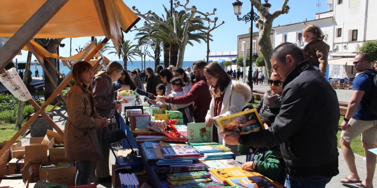 El Dia del Libro en Santa Eulària en una imagen de archivo