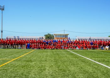 Foto de familia de los equipos que conforman la SD Formentera. Foto: SD Formentera.
