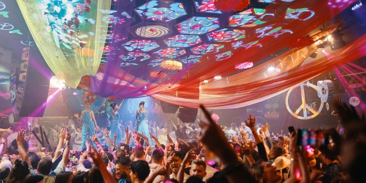 Pachá en una imagen de Raúl Sanchez durante una Flower Power