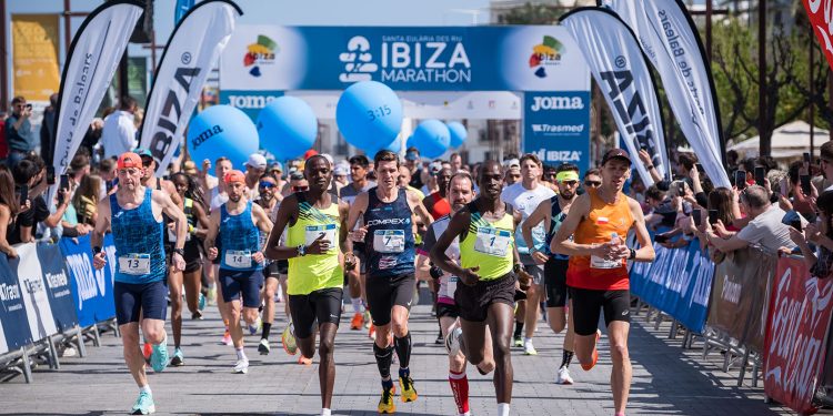 SALIDA . MARATHON IBIZA 2023