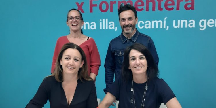 Firma del acuerdo de la anterior campaña.